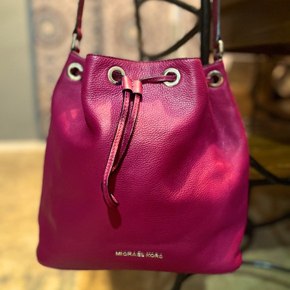 MICHAEL Michael Kors Handbags - Michael Michael Kors Jules Drawstring bag